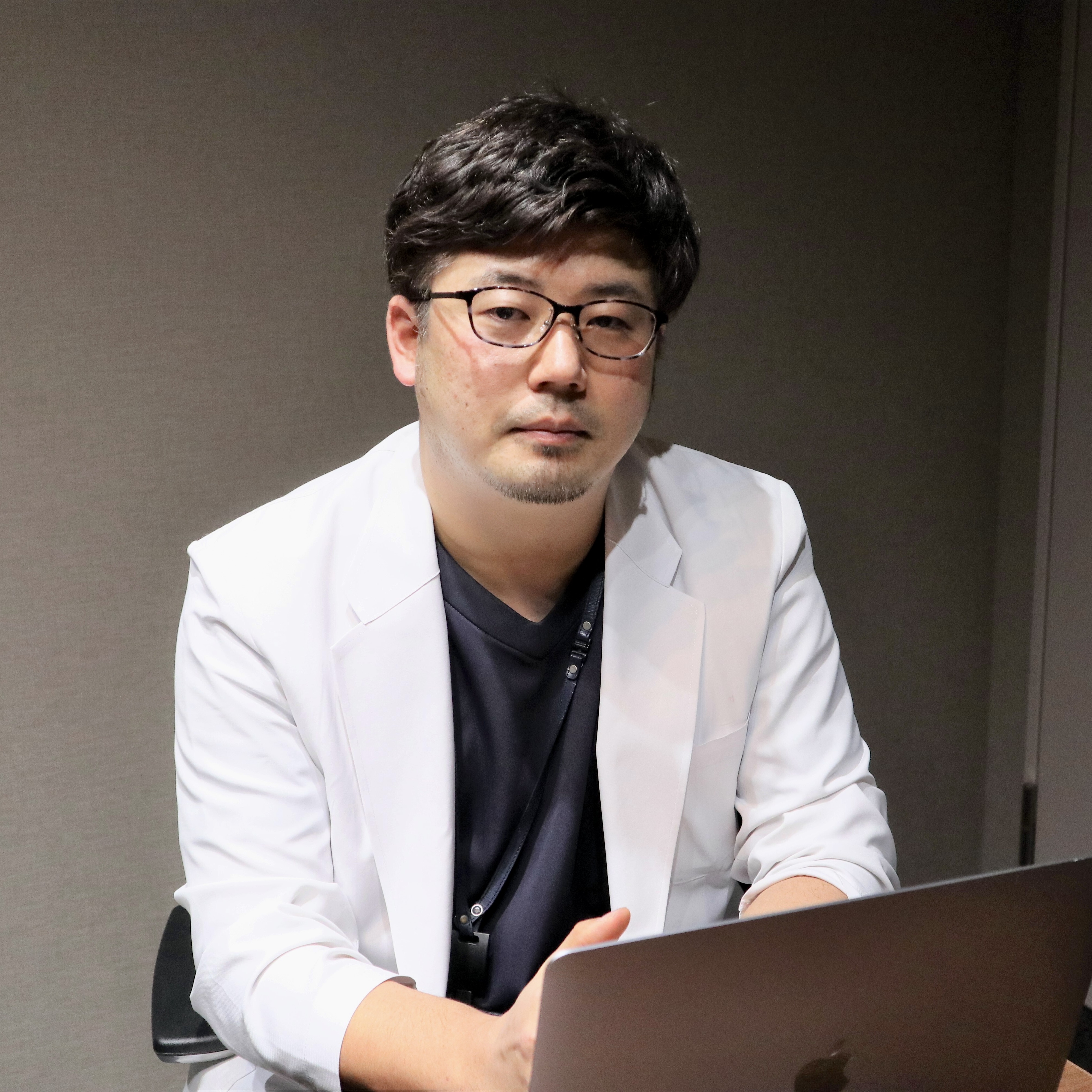 AI問診をスマートホスピタルのアイコンに。改善され続けるAI問診で、医師の負担軽減を実現のアイキャッチ画像