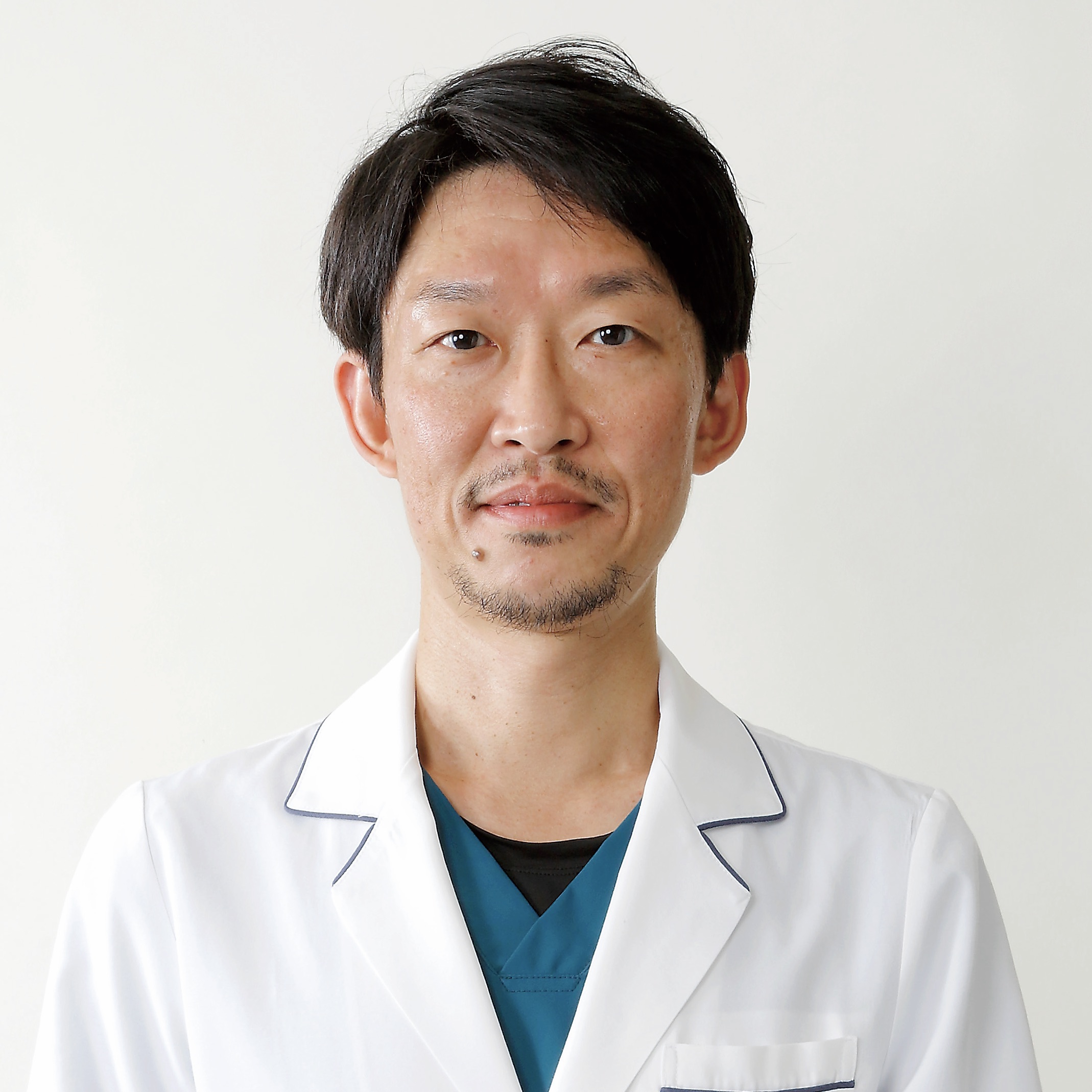 外来の業務負担が大きく軽減され、医療の質も向上。通常の診療だけでなく、救急外来もユビー導入でスムーズにのアイキャッチ画像